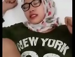 Malay Tudung Fuck and Facial
